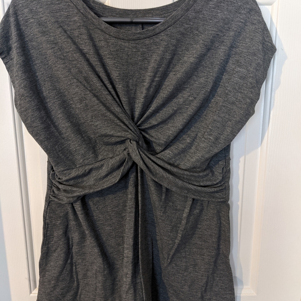 Maternity gray t-shirt